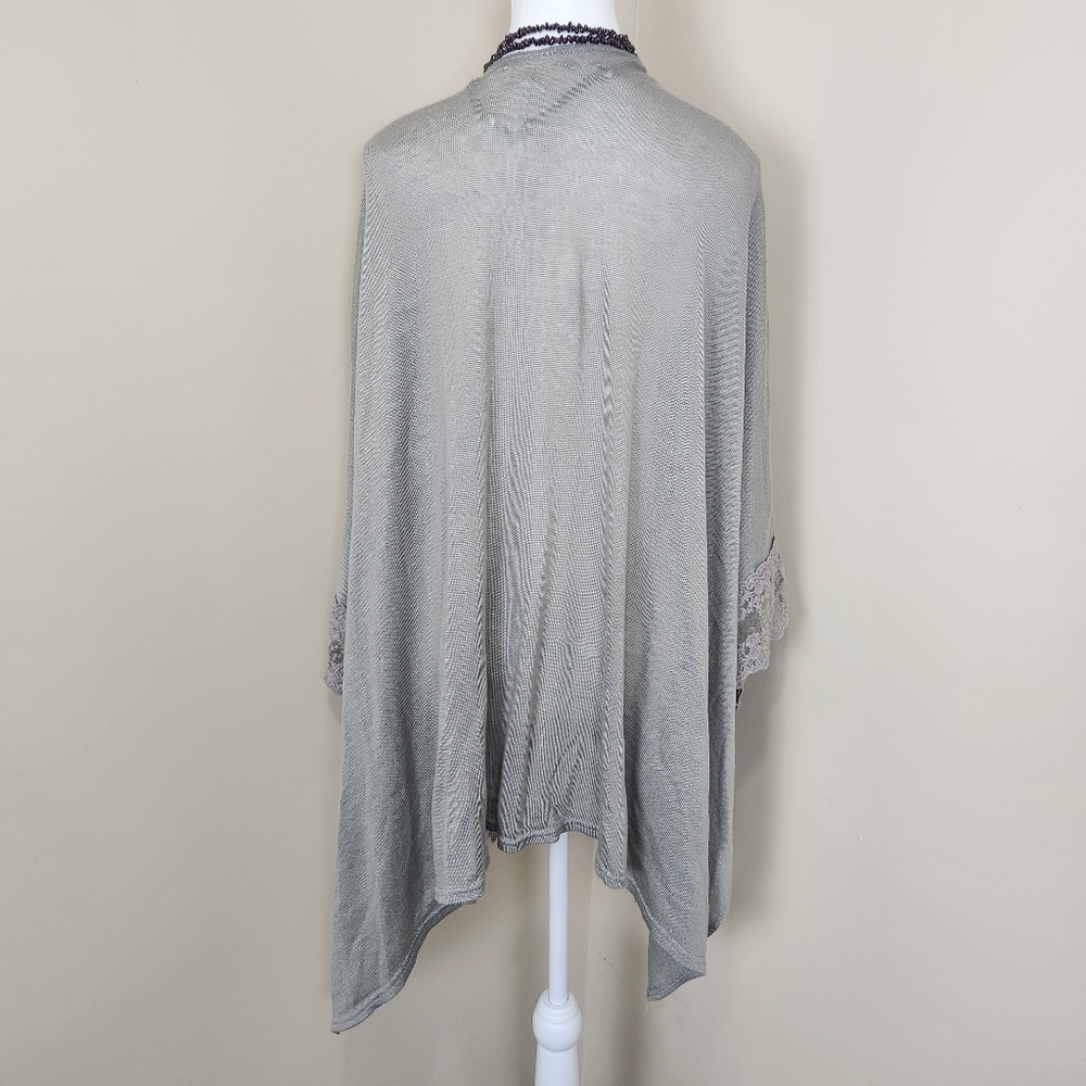 LC Lauren Conrad Womens Gray Kimono Lace Trim One Size Lightweight - Picture 4 of 10